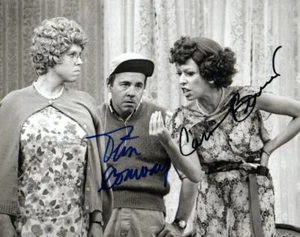 Tim Conway Carol Burnett signed 8x10 Photo Picture autographed VERY NICE + COA - Picture 1 of 1