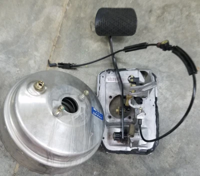 Original Mercedes-Benz Clase S | W140 | C140 | S600 | Amplificador de freno + Caja de pedales Foto 1 de 4