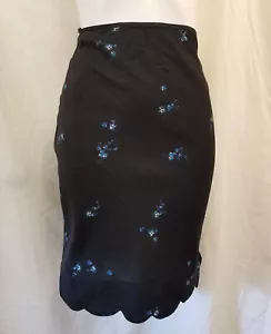 Vintage Rolynne Floral Black Cotton Half Slip Scallop Hem Small Short - Picture 1 of 6