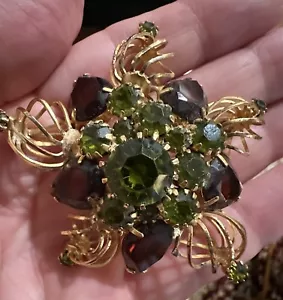 Vintage Brosche grün Rivoli Topas Strass Schnörkel Blume goldfarben - Bild 1 von 13