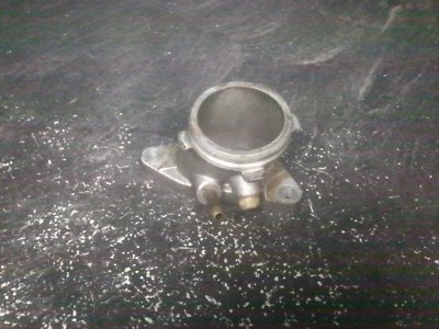 Colector de admisión Yamaha 94-98 3 # 4FN-13586-00-00 YZF750R YZF 750 Foto 1 de 2