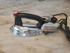 Vtg 1940's General Mills Model GM 1A Good Working Electric Clothes Iron w/ Steam - Picture 1 of 12