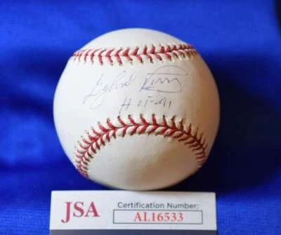 Gaylord Perry HOF 91 JSA Cert Signed Major League OML Autograph Baseball - Image 1 of 2