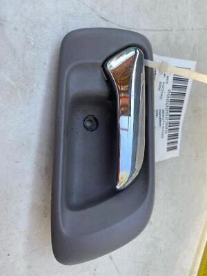 Manija de la puerta interior trasera izquierda del lado del conductor izquierda izquierda Honda Accord 1998-2002 sedán Foto 1 de 4