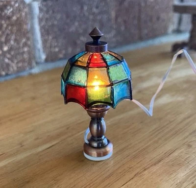 MINITURE COLLECTIONS 1:12 Dollhouse Miniature 12v Bright Table Colorful Tiffany Lamp Light Soft White