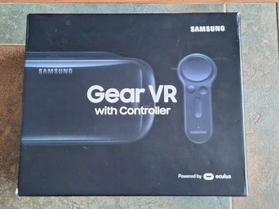 Samsung Gear VR Smartphone Headset With Controller - Image 1 of 4