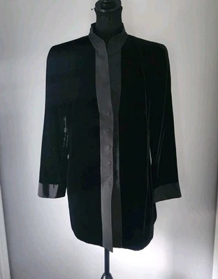 Chaqueta AKRIS Negra Terciopelo Abotonada Satén Cuello Mandarín Clásica Talla 14 Foto 1 de 4