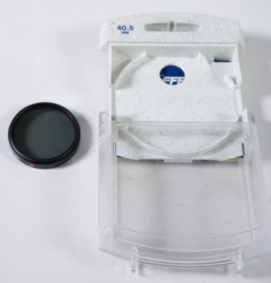 Tiffen Professional 40.5mm Circular Non-Rotating Polarizer Camera Filter - Image 1 of 3