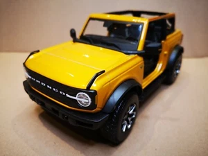 Maisto Special Edition 2021 FORD BRONCO WILDTRAK Metalic Orange 1:18 Scale NEW - Picture 1 of 12