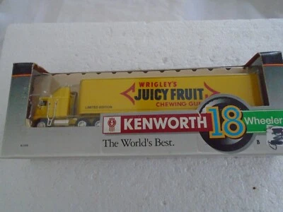 LIBERTY CLASSICS DIE CAST 1:64 TRACTOR TRAILER  WRIGLEYS JUICYFRUIT GUM - Image 1 of 4