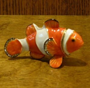 Kubla Crafts Jeweled Trinket Box #KC3051 CLOWNFISH NIB From Retail Store, 1.75" - Picture 1 of 3