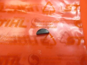 Stihl 045 056 08S Crankshaft Flywheel Woodruff Key 3x3.7, 9482-435-0390 - Picture 1 of 3