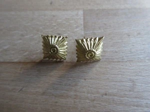 2x NVA DIENSTGRADSTERNE FÜR SCHULTERSTÜCKE, GOLDFARBEN, MFS, GT, MDI, DDR - Bild 1 von 2