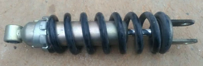 Suspensión de amortiguador trasero Suzuki VL800 Boulevard C50 2008 Foto 1 de 4