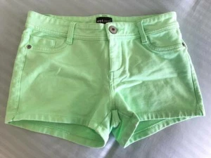 Ladies Lime Green Short Shorts ~ Wet Seal ~ Size Large ~ Soft Cotton Spandex - Picture 1 of 5