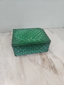 Green Diamond Pattern Glass Trinket Box Vintage Malachite Antique Chipped Lid - Picture 1 of 7