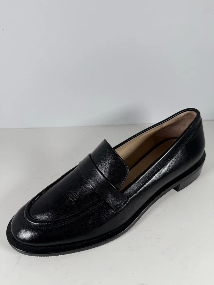 Stuart Weitzman Women'sLeather Loafer Slip On Perffect Fall Shoe Sz 10 - Image 1 of 4