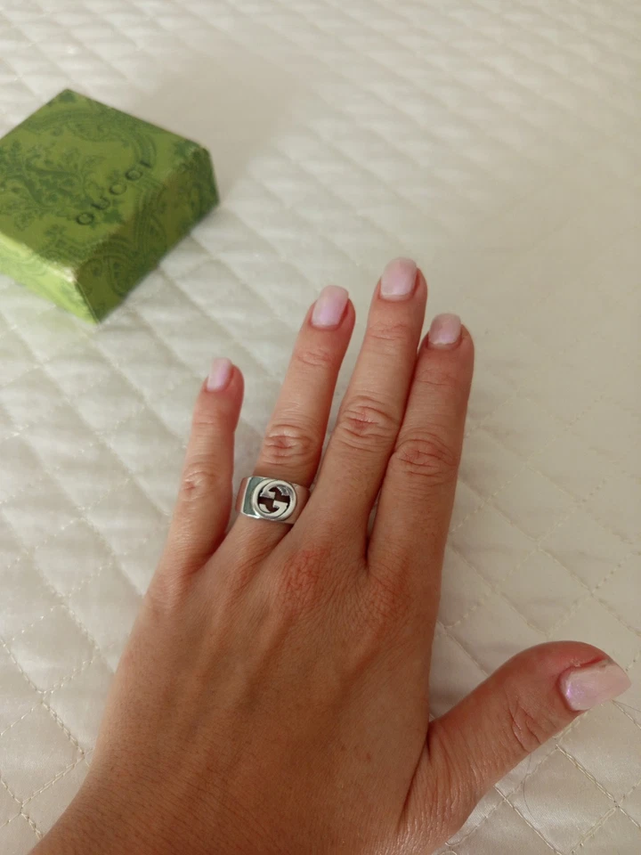 Anello Gucci Argento - Immagine 1 di 4