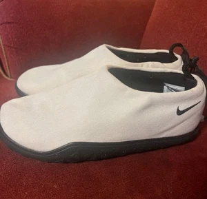 Nike ACG Moc Summit weiß und schwarz Schuhe DZ3407-100 Herren Gr. 12 Slipper bequem - Bild 1 von 9