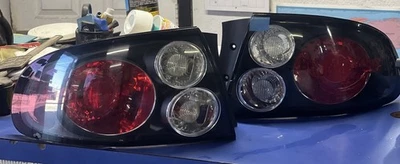 Pontiac GTO 2006 par de luces traseras OEM Foto 1 de 4