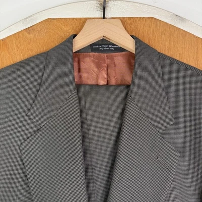 Traje Museo Ruffini Para Hombres 42L Taupe Pata de Gallo 2 Botones Pantalones 34x32 Plisado Delantero Foto 1 de 4