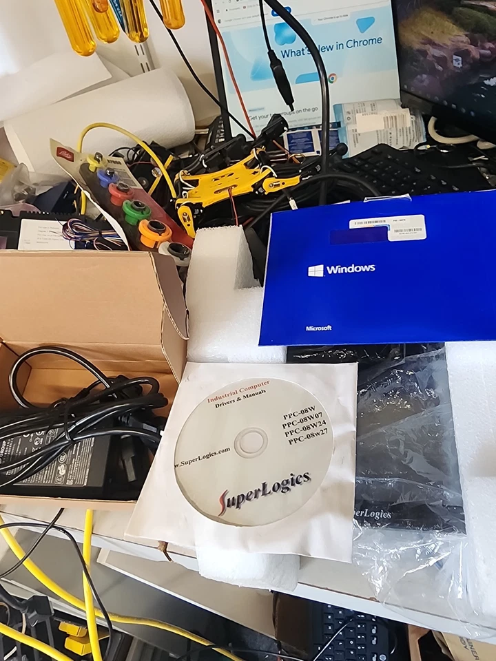 SUPERLOGICS HMI SL-PPC-08Wv2-D2550-E - Image 1 of 4