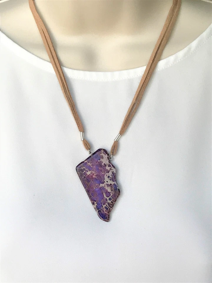 ENORME collar colgante chakra piedras preciosas sedimentos marinos jaspe púrpura (teñido) EE. UU. Foto 1 de 1