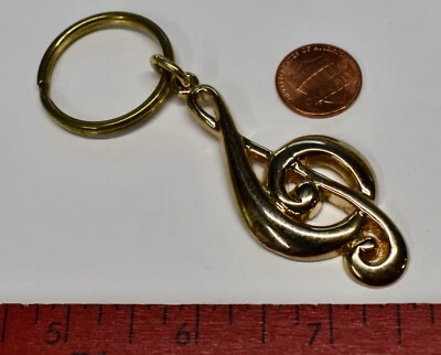 LLAVERO MÚSICA CHAPADO EN DORADO VINTAGE 2,5 PULGADAS DE LARGO Foto 1 de 2