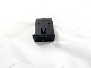 3725300U0011 Entrance Door USB Charging DR Motor DR EVO3 1.5 G 83KW 5M 5P (2022 - Picture 1 of 8