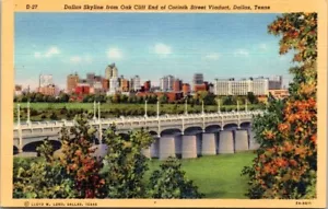 Dallas Skyline von Oak Cliff Ende des Corinth Street Viadukt Texas Curteich - Bild 1 von 2