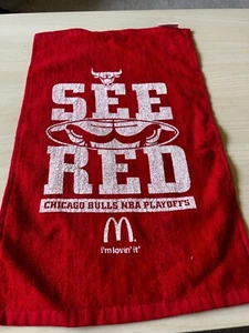Vintage Chicago Bulls NBA Playoffs Rally Towel See Red 2011 Derrick Rose MVP! - Picture 1 of 1