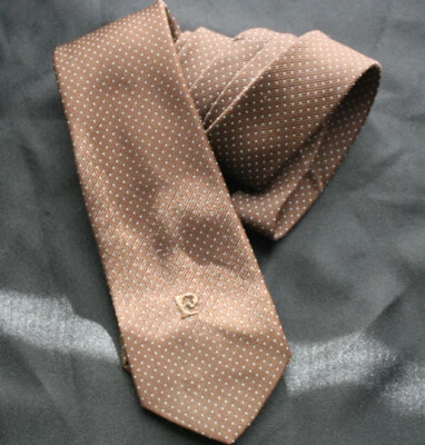  Corbata vintage PIERRE CARDIN lunares azules sobre poliéster marrón  Foto 1 de 3