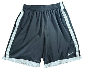 VTG Nike Basketball Shorts Mens L Black Mesh White Stripe 10" Inseam Gym 2010s - Picture 1 of 9