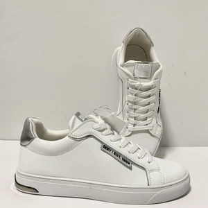 DKNY Women’s White And Silver Lace Up Around Toe Low Top Sneakers Size 8M. NWT.  - Picture 1 of 13