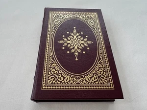 🖊Signed Easton Press AT HOME IN MITFORD Jan Karon MITFORD YEARS 2004 w/ COA MNT - Imagen 1 de 10