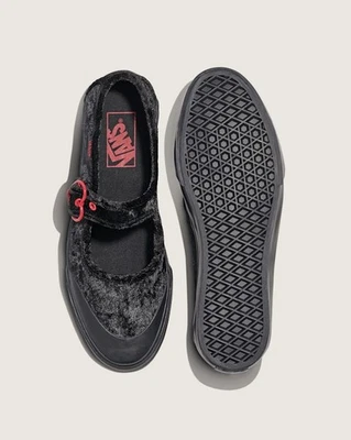 Vans Terciopelo Mary Jane Rojo Hebilla Corazón Mujer’s Talla 10.5 Foto 1 de 4