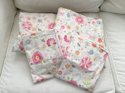 Juego de sábanas Pottery Barn Kids jardín floral rosa verde sobre blanco 100 % algodón REINA Foto 1 de 4