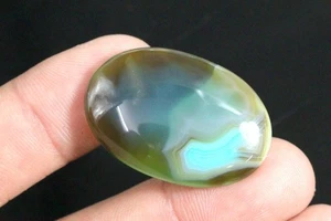 Cabochon onice verde 33,75 carati 32x22x5 mm forma ovale pietra preziosa sfusa - Foto 1 di 3