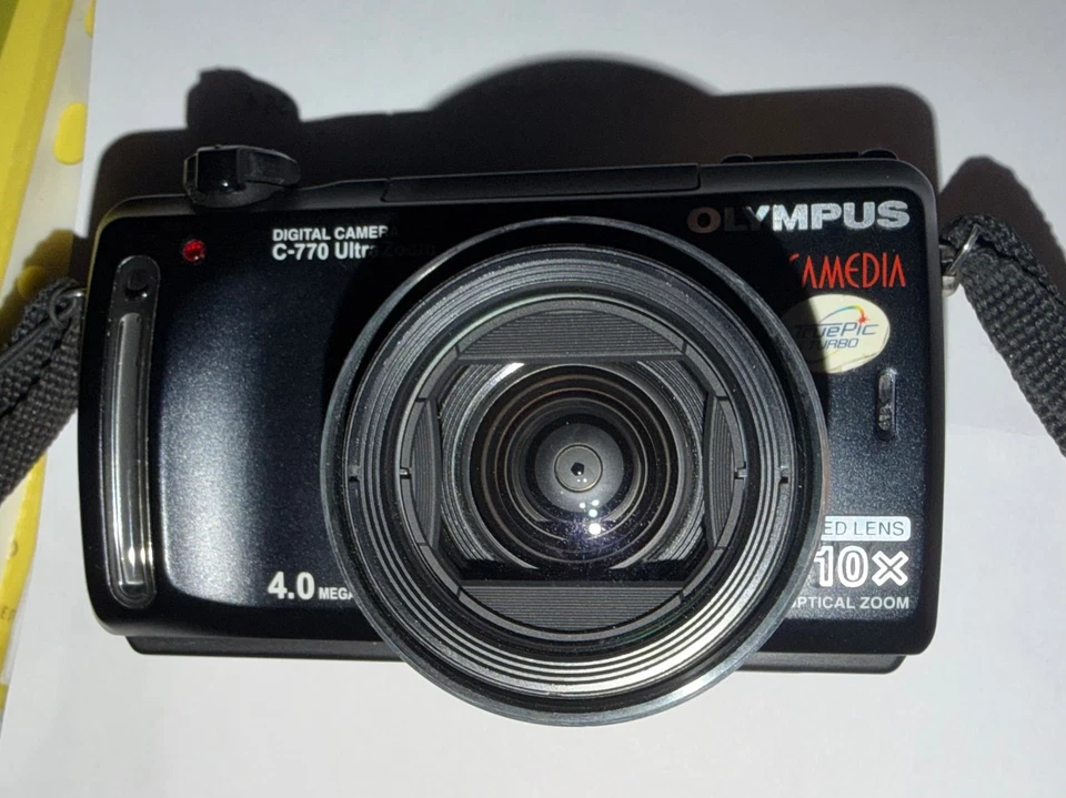 Olympus Digital Camera C-770 Ultra Zoom - Bild 1 von 1