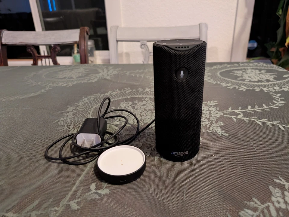 亚马逊 Echo Tap PW3840KL 黑色 Alexa 支持蓝牙无线便携式扬声器 — 第 1/1 张图片
