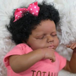 Muñecas de bebé renacido durmiendo negras niño pequeño recién nacido cuerpo de tela gordito 20" - Imagen 1 de 4