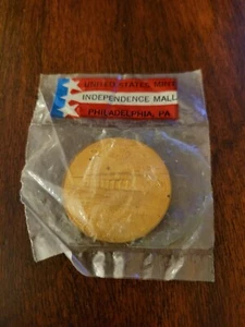 Vintage United States Mint Philadelphia, PA Collectible Coin - Picture 1 of 4