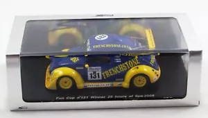 WOW ESTREMAMENTE RARO VW Maggiolino Fun Cup #131 vincitore 25h SPA 2008 resina 1:43 scintilla - Foto 1 di 2