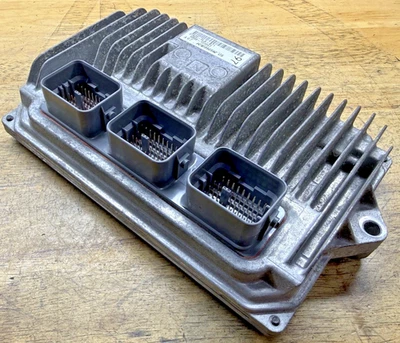 Honda CR-V 2016 2,4 L motor ECM módulo de control informático ECU AWD 37820-5LA-B71 Foto 1 de 4