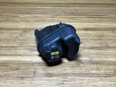BMW 440i F32 2016-2021 tanque de depósito de refrigerante auxiliar motor 3,0 L 8617045 fabricante de equipos originales Foto 1 de 4