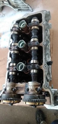 Driver Left Cylinder Head Fits 07-08 ACADIA 1122802 Foto 1 de 4