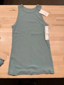NUEVA CAMISETA SIN MANGAS ACANALADA A New Day para mujer - verde claro, M - Imagen 1 de 4