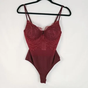 Body Windsor para mujer pequeño cuello en V encaje transparente con aros forrado rojo nuevo con etiquetas *Defectuoso - Imagen 1 de 10