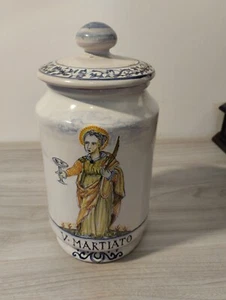 Albarello con coperichio in ceramica decorato - Foto 1 di 4