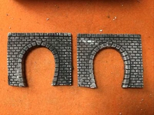 2x single tunnel -n scale gauge- - continental Style- Dark Colour NAK11 - Picture 1 of 8